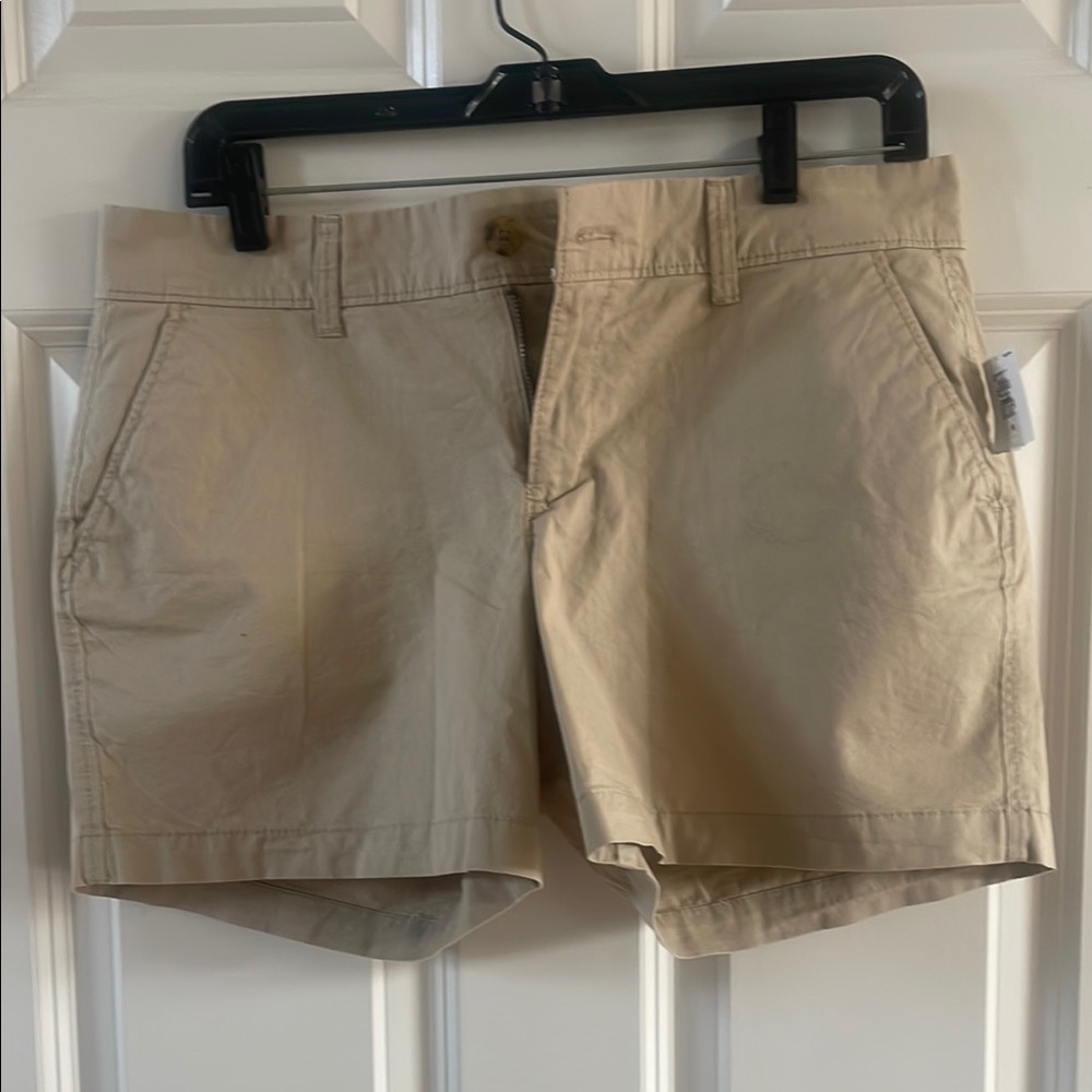 Old Navy khaki shorts- NEW